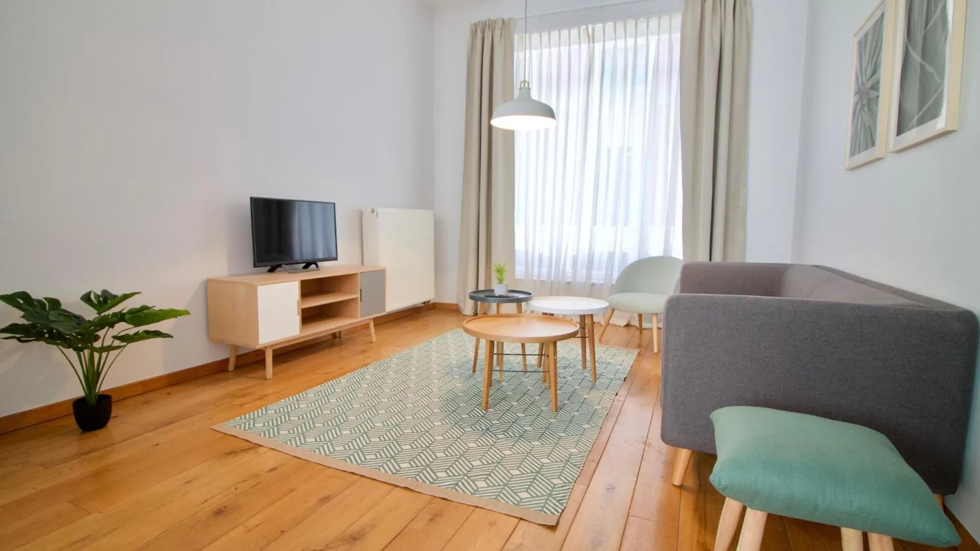 Heart Of Grand Place - Stunning 3Br Triplex Bruselas