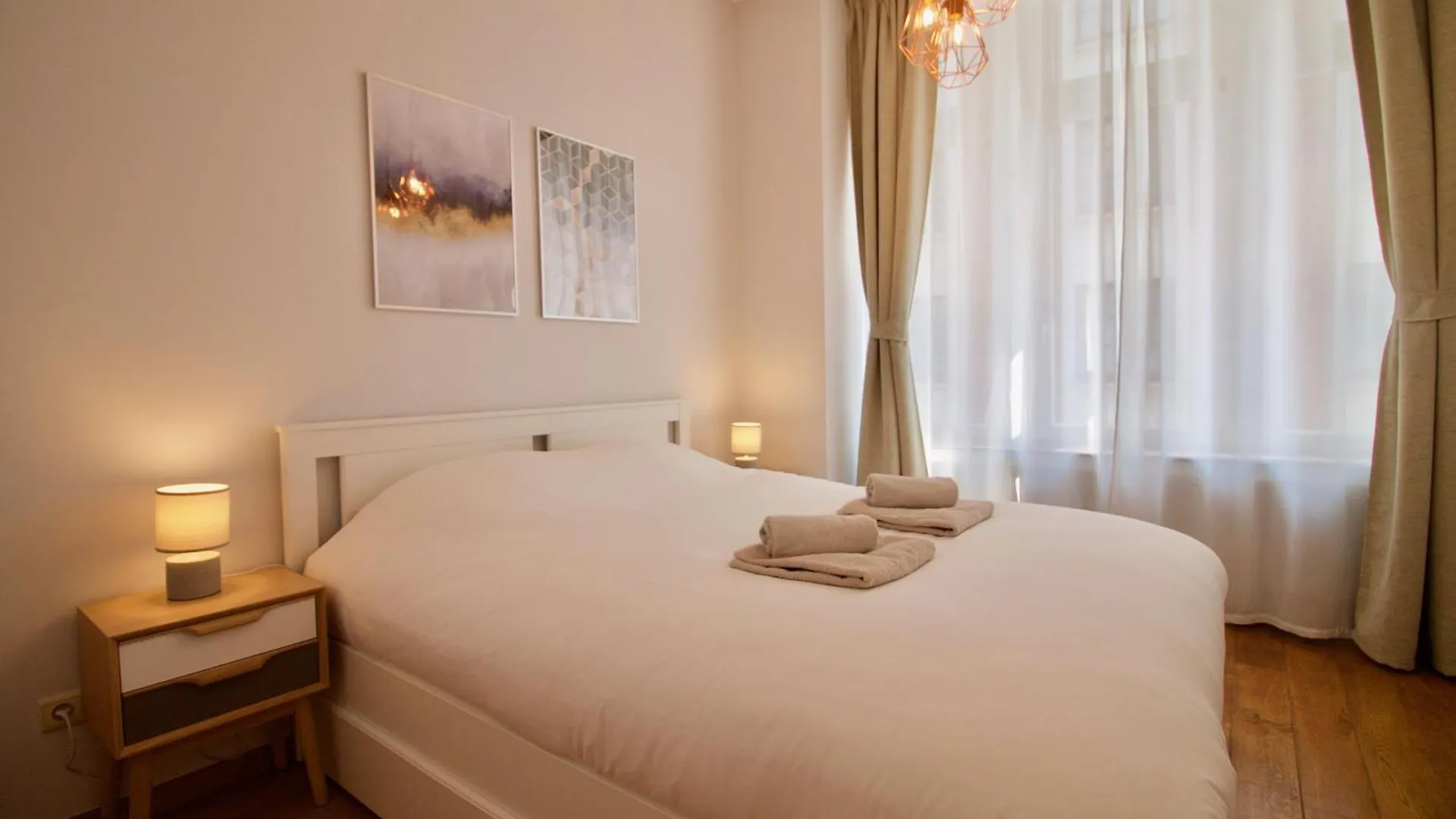 Apartmán Heart Of Grand Place - Stunning 3Br Triplex Brusel