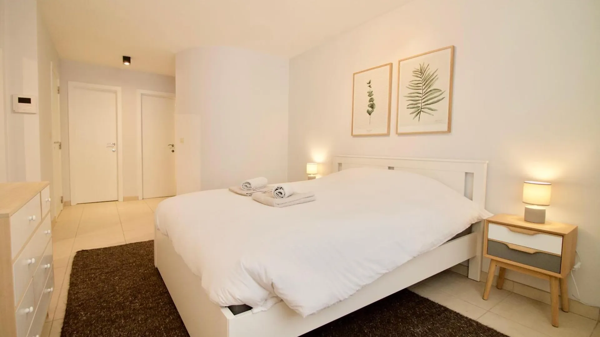 Heart Of Grand Place - Stunning 3Br Triplex Bruselas 0*,  Bélgica